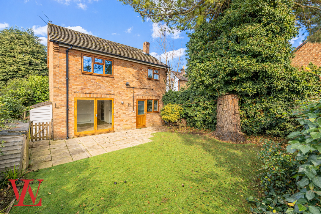 3 bed detached house for sale in Sandle Road, Bishop's Stortford, Hertfordshire 15