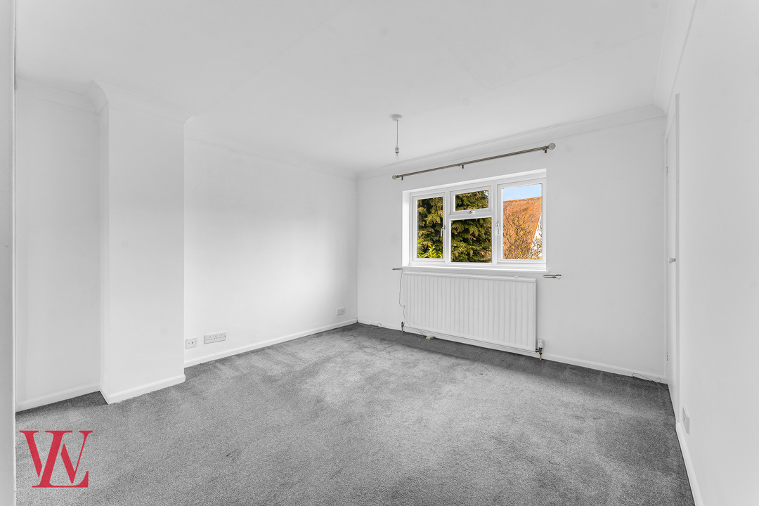 3 bed detached house for sale in Sandle Road, Bishop's Stortford, Hertfordshire  - Property Image 14