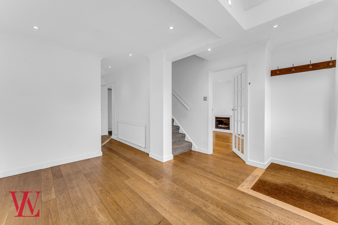 3 bed detached house for sale in Sandle Road, Bishop's Stortford, Hertfordshire 7