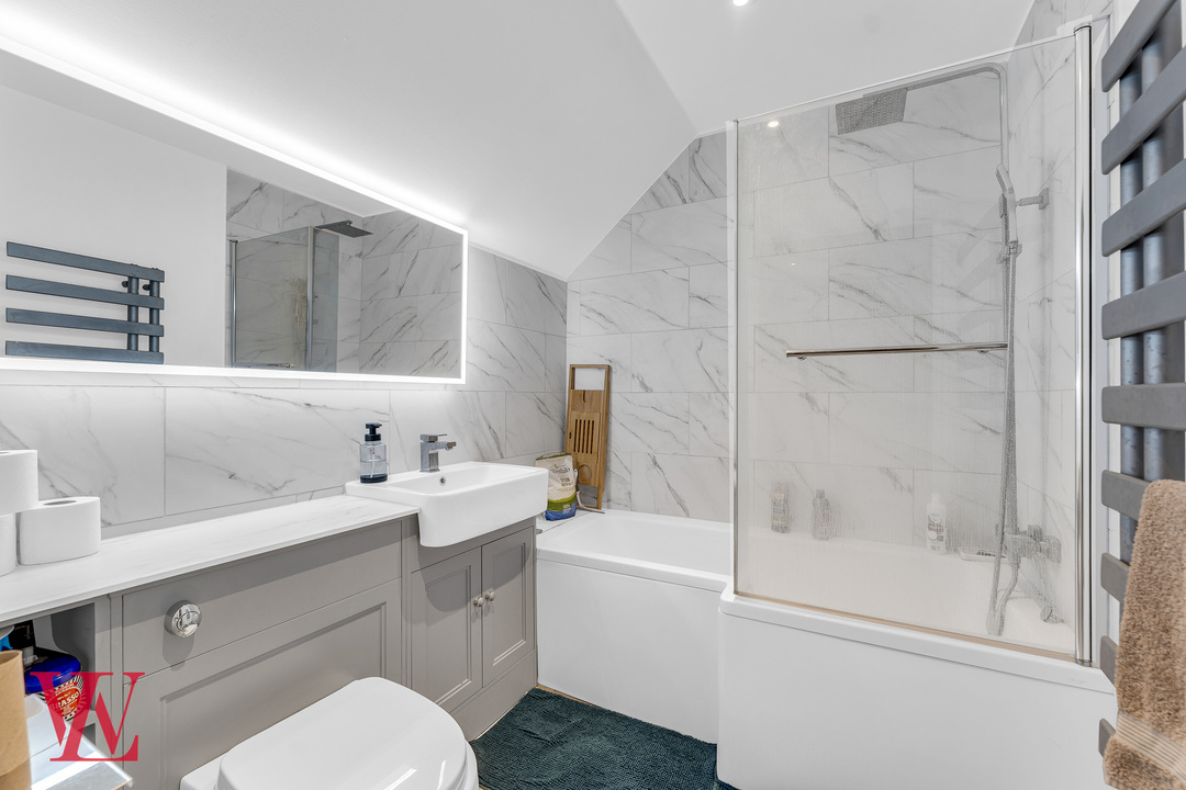 2 bed maisonette for sale in Nightingales, Bishop's Stortford, Hertfordshire  - Property Image 7