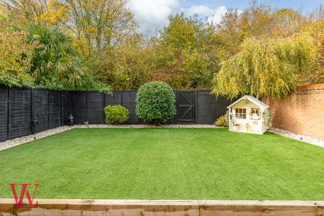 4 bed detached house for sale in Blacksmith Close, Bishop's Stortford, Hertfordshire  - Property Image 31