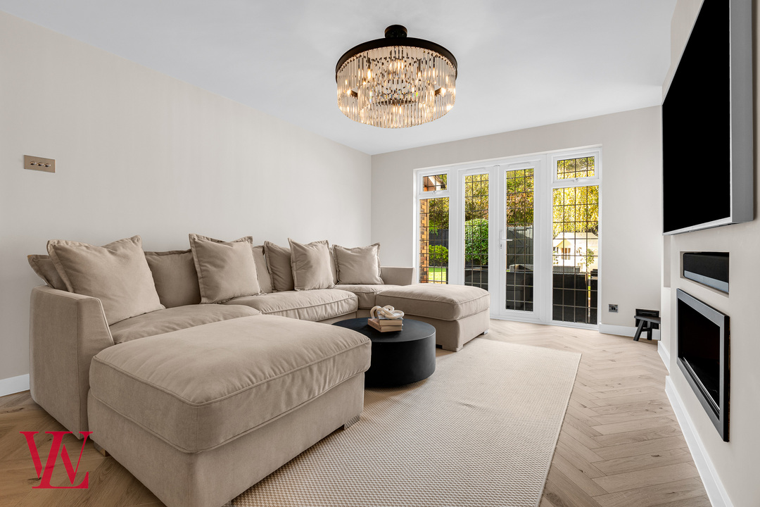 4 bed detached house for sale in Blacksmith Close, Bishop's Stortford, Hertfordshire 13