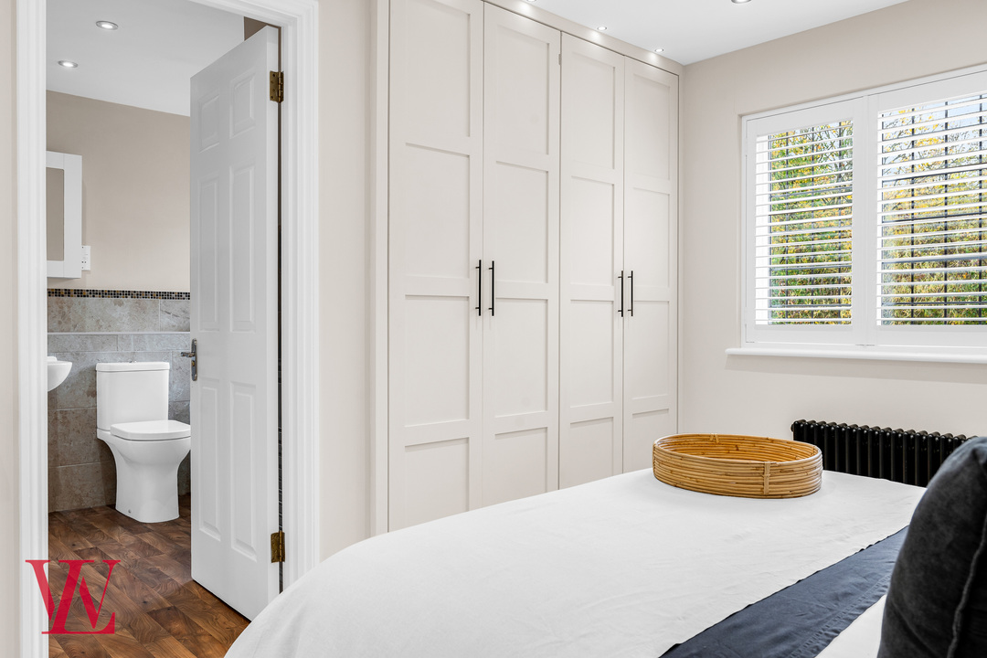 4 bed detached house for sale in Blacksmith Close, Bishop's Stortford, Hertfordshire  - Property Image 21