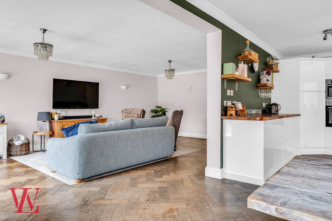 4 bed detached house for sale in High Lane, Stansted 11
