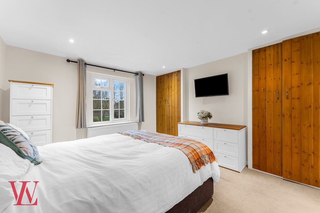 1 bed end of terrace house for sale in Dunmow Road, Bishop's Stortford, Hertfordshire  - Property Image 9