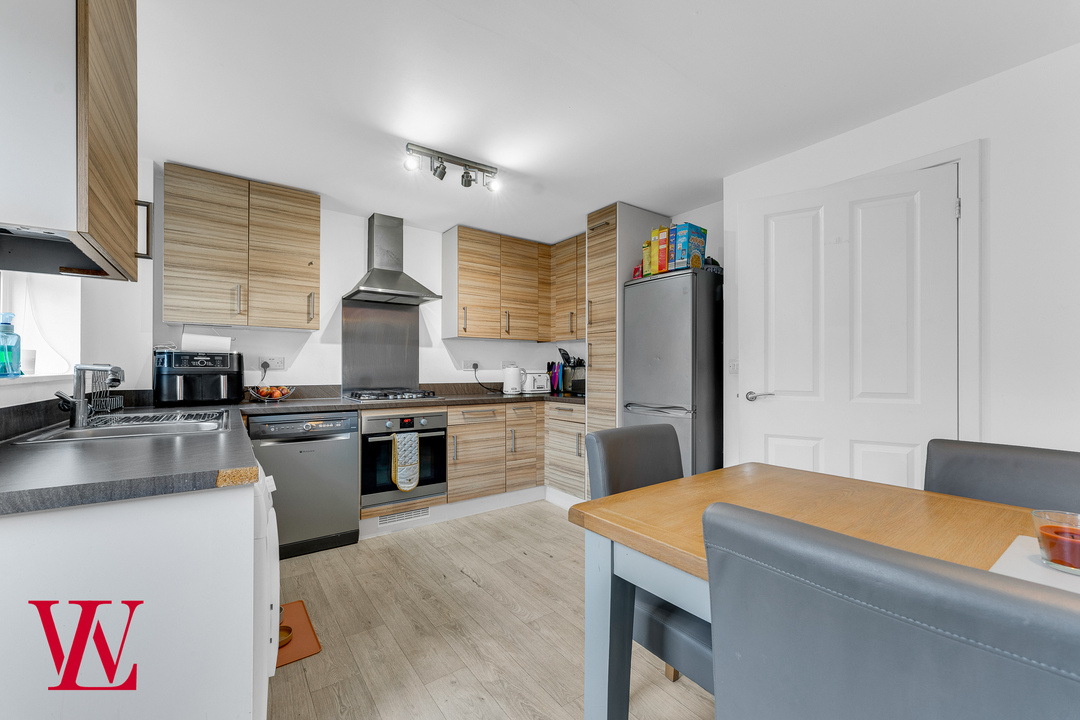 3 bed semi-detached house for sale in Childs Lane, Stansted, Essex  - Property Image 6