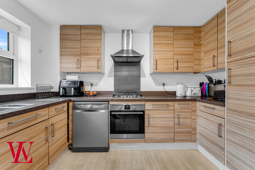 3 bed semi-detached house for sale in Childs Lane, Stansted, Essex 7