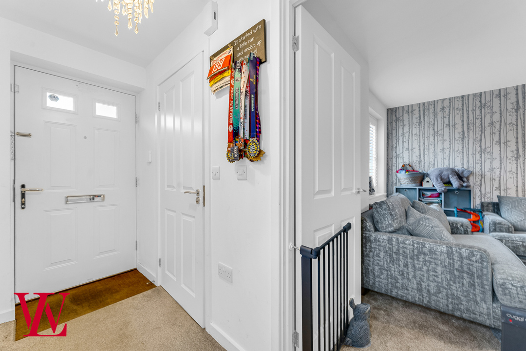 3 bed semi-detached house for sale in Childs Lane, Stansted, Essex  - Property Image 9