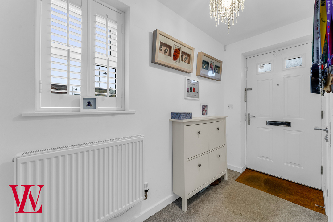 3 bed semi-detached house for sale in Childs Lane, Stansted, Essex  - Property Image 10