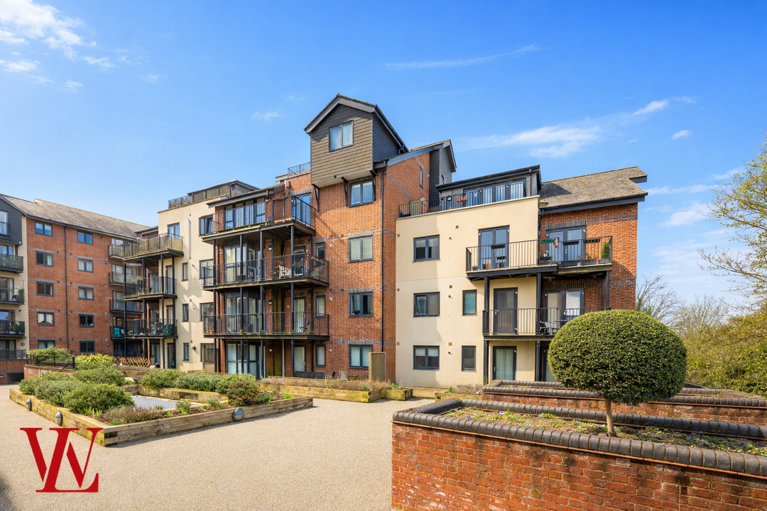 2 bed apartment for sale in Tanners Wharf, Bishop's Stortford, Hertfordshire - Property Image 1