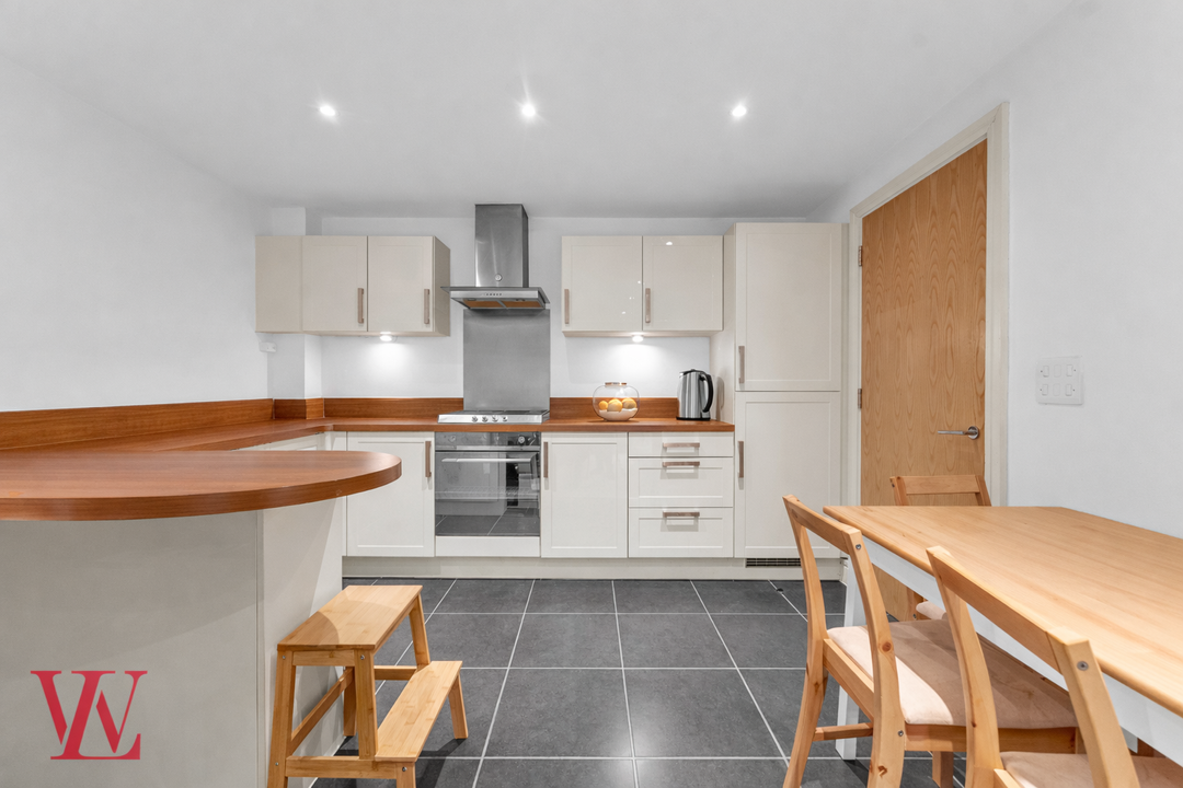 2 bed apartment for sale in Tanners Wharf, Bishop's Stortford, Hertfordshire  - Property Image 4