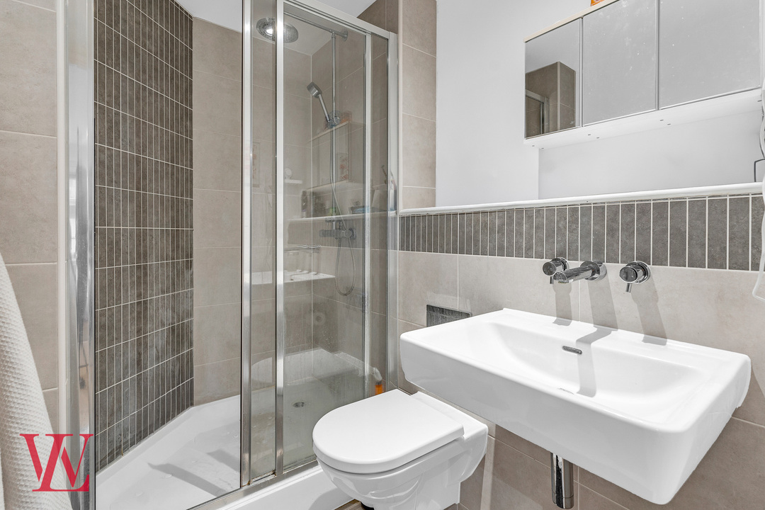 2 bed apartment for sale in Tanners Wharf, Bishop's Stortford, Hertfordshire  - Property Image 9