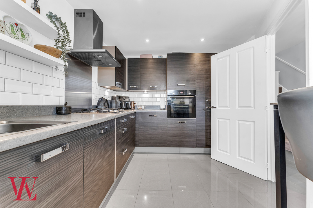4 bed semi-detached house for sale in Cooper Smith Road, Takeley, Bishop's Stortford, Essex 6