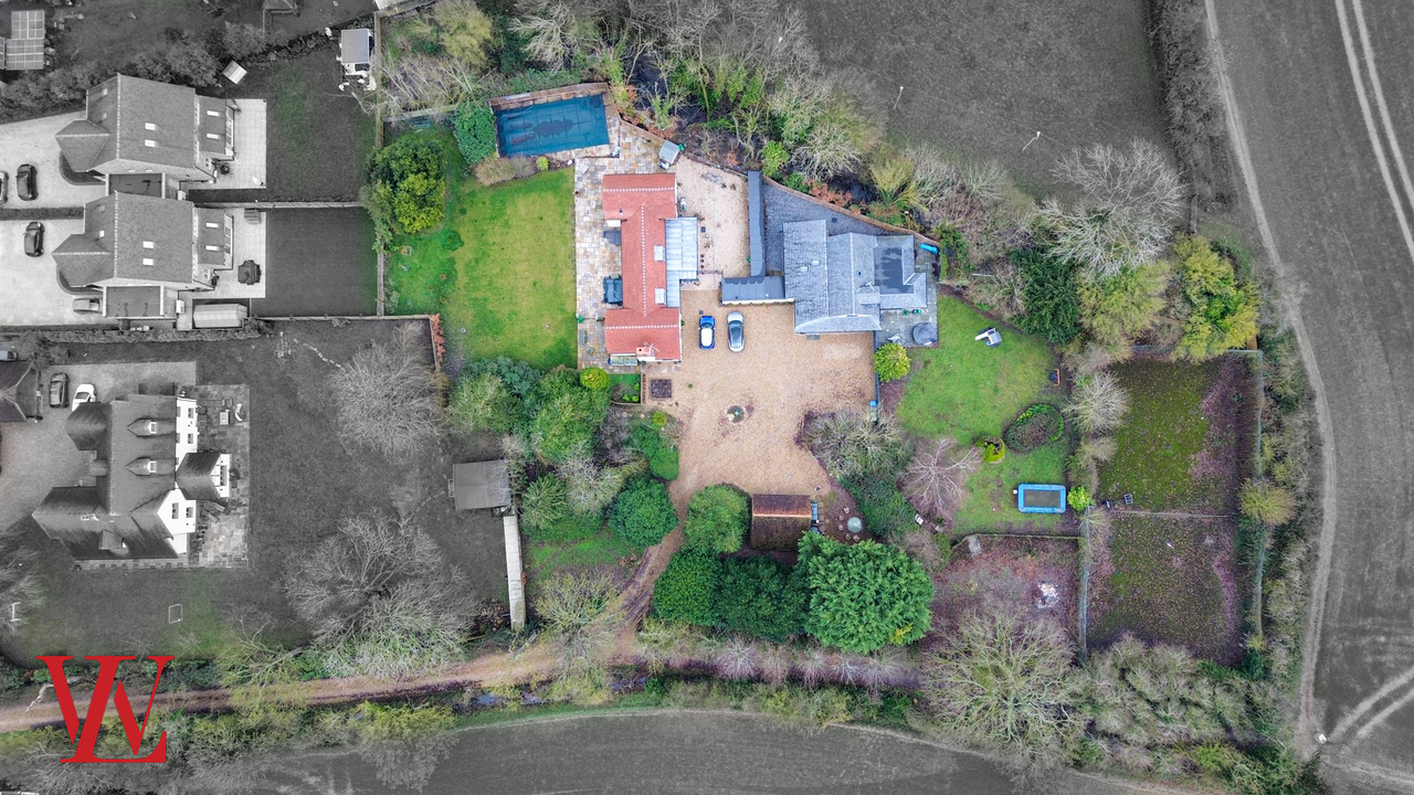 8 bed detached house for sale in The Street, Sheering, Bishop's Stortford, Hertfordshire 1