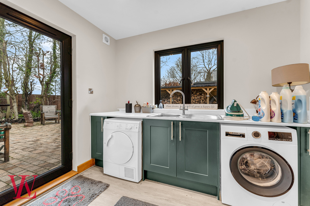 8 bed detached house for sale in The Street, Sheering, Bishop's Stortford, Hertfordshire 20