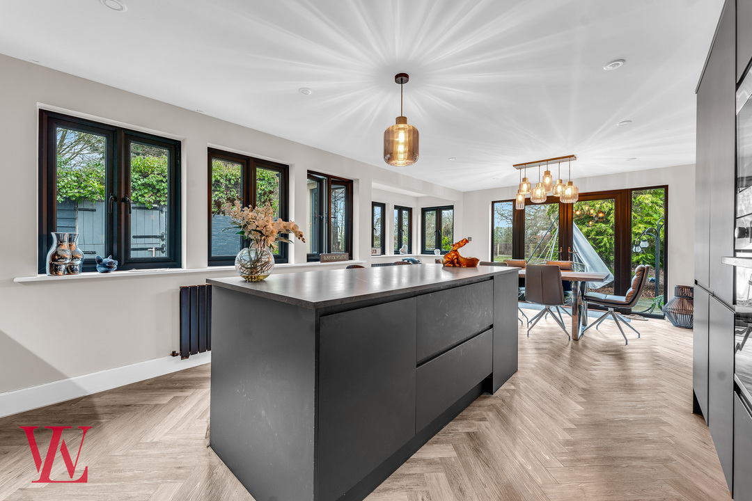 8 bed detached house for sale in The Street, Sheering, Bishop's Stortford, Hertfordshire 37