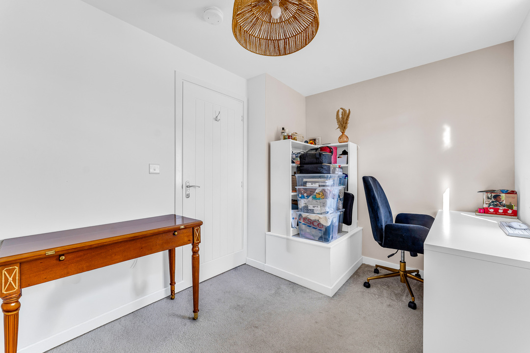 2 bed semi-detached house for sale in Stephenson Drive, Bishop's Stortford, Hertfordshire  - Property Image 11