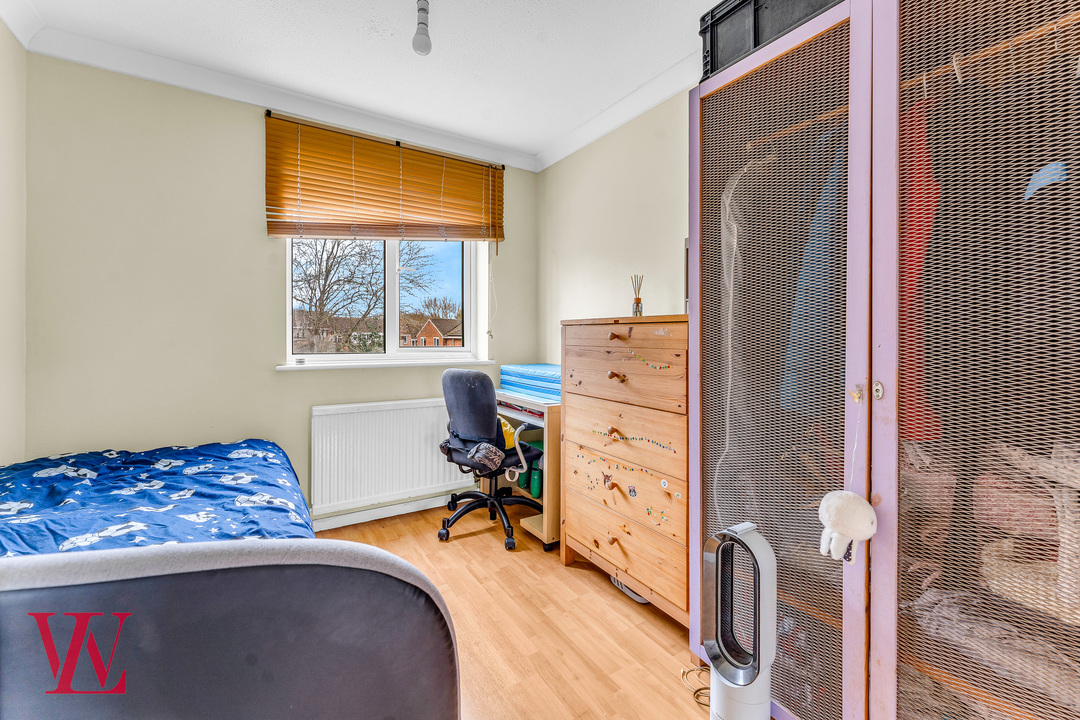 3 bed end of terrace house for sale in Appleton Fields, Bishop's Stortford, Hertfordshire  - Property Image 16