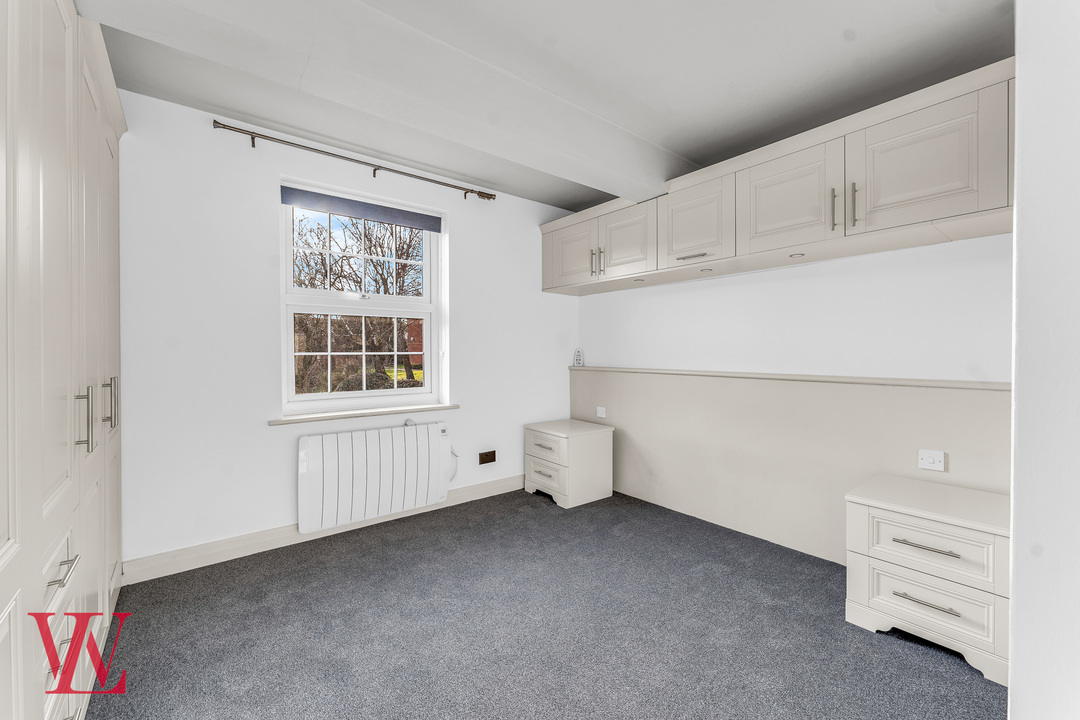 2 bed terraced house for sale in Cedar Court, Rye Street, Bishop's Stortford, Hertfordshire 6