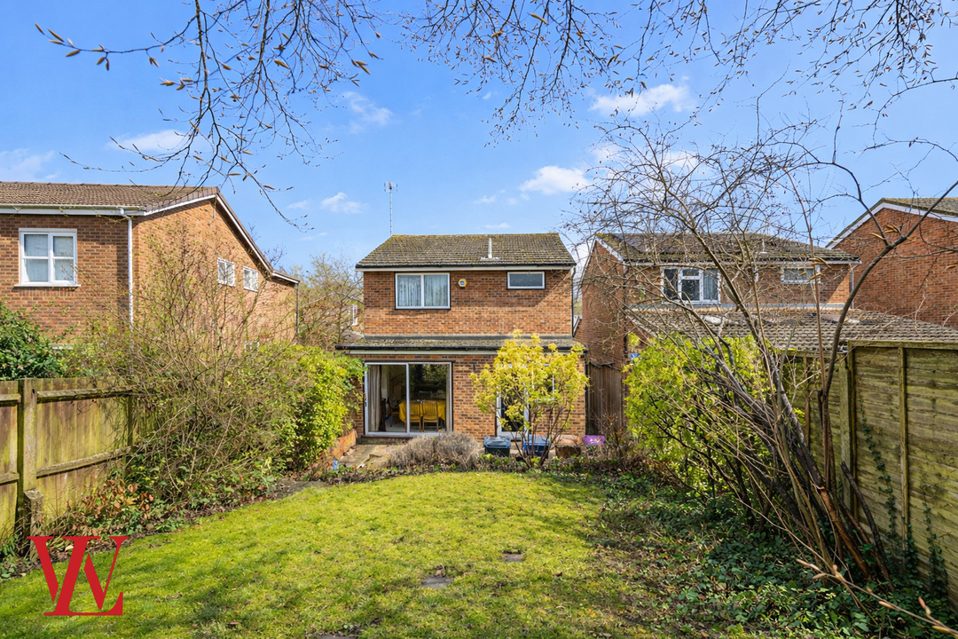 3 bed detached house for sale in Appleton Fields, Bishop's Stortford, Hertfordshire  - Property Image 2