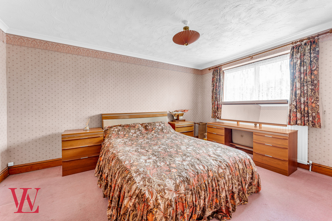 3 bed detached house for sale in Appleton Fields, Bishop's Stortford, Hertfordshire 9