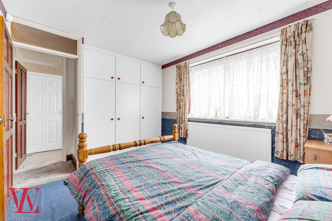 3 bed detached house for sale in Appleton Fields, Bishop's Stortford, Hertfordshire  - Property Image 13