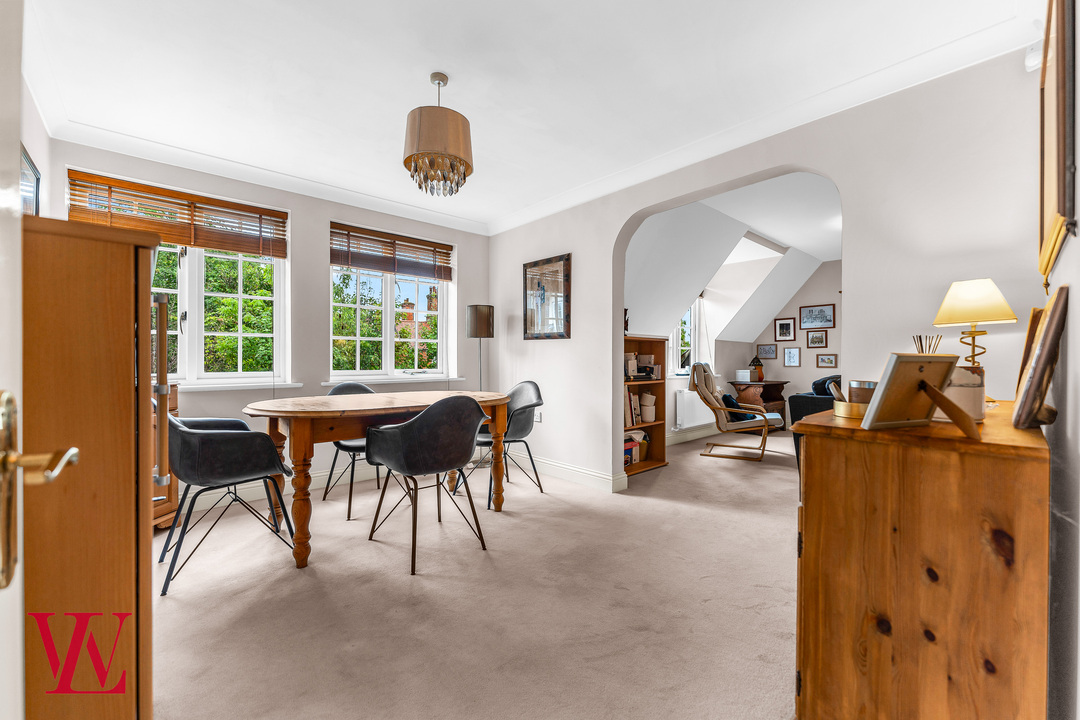 2 bed apartment for sale in Windmill Close, Stansted, Essex 1