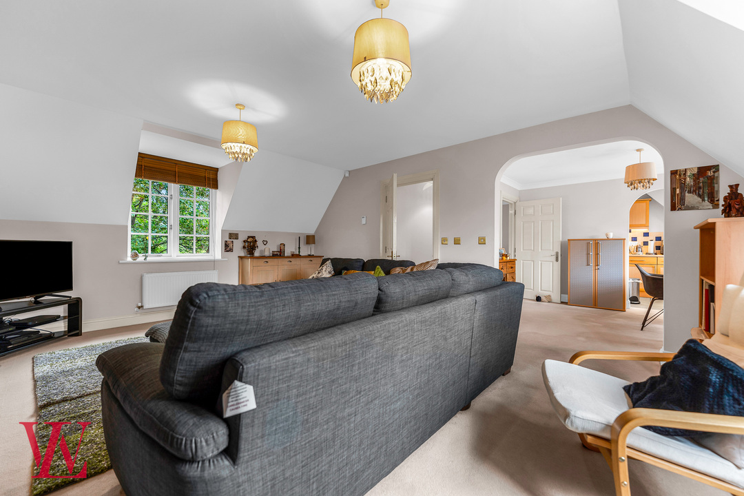 2 bed apartment for sale in Windmill Close, Stansted, Essex 3
