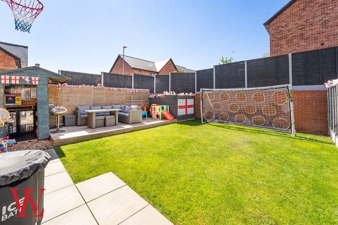 3 bed semi-detached house for sale in Carlton Way, Bishop's Stortford, Hertfordshire  - Property Image 21