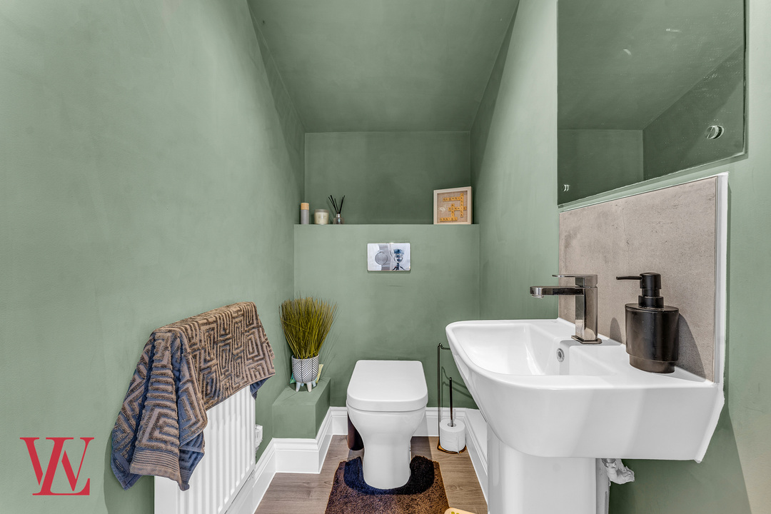 3 bed semi-detached house for sale in Carlton Way, Bishop's Stortford, Hertfordshire 11