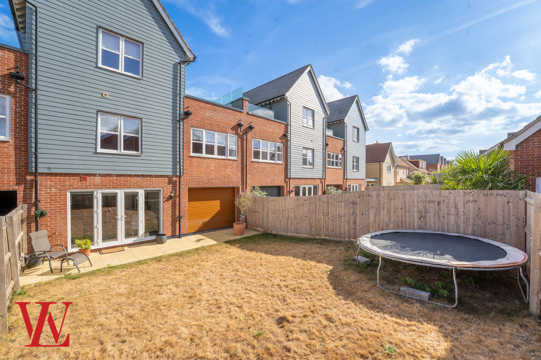 4 bed terraced house for sale in Randall Lane, Bishop's Stortford, Hertfordshire 29