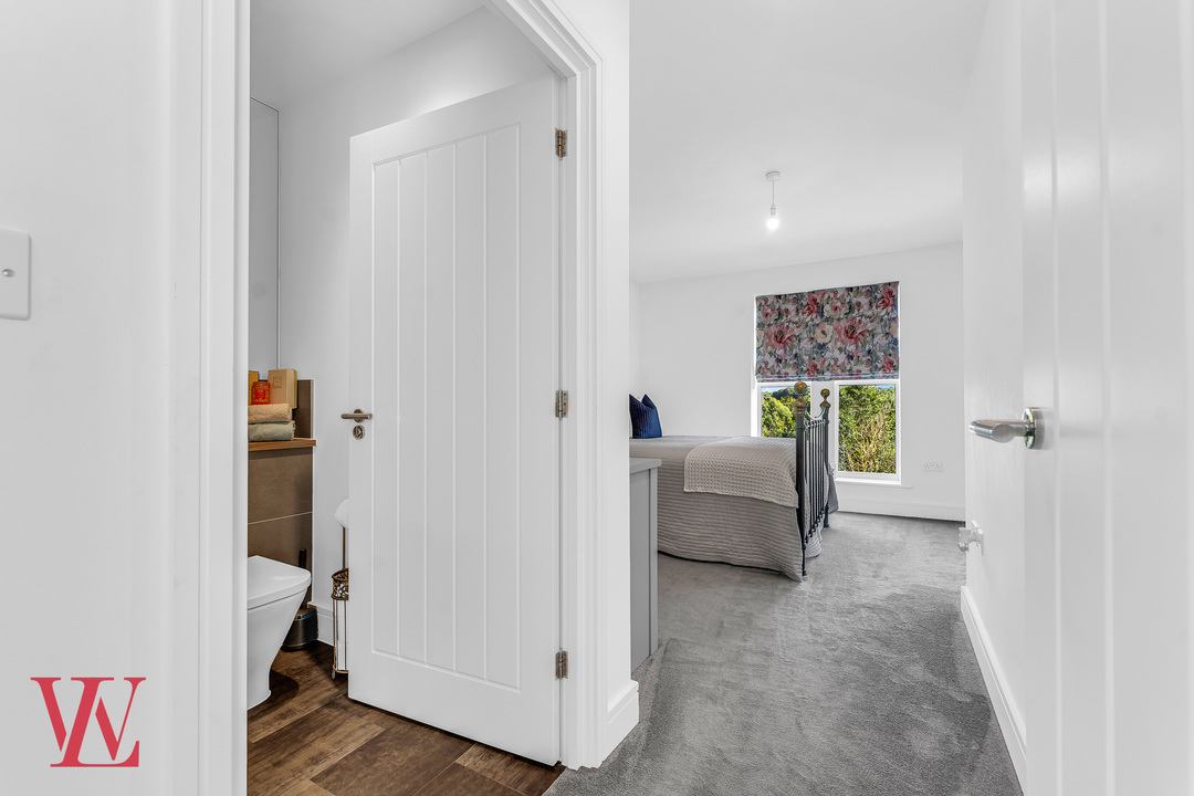 4 bed terraced house for sale in Randall Lane, Bishop's Stortford, Hertfordshire  - Property Image 17