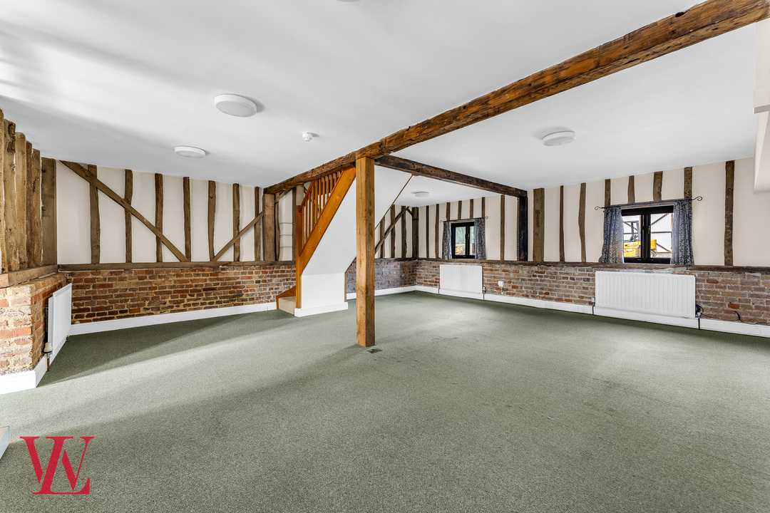 2 bed barn conversion to rent in Oak Park, Hunsdon, Ware, Hertfordshire  - Property Image 5