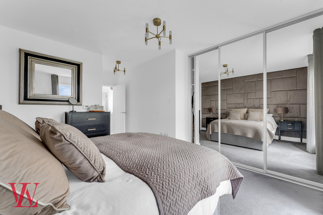 4 bed terraced house for sale in Randall Lane, Bishop's Stortford, Hertfordshire  - Property Image 16