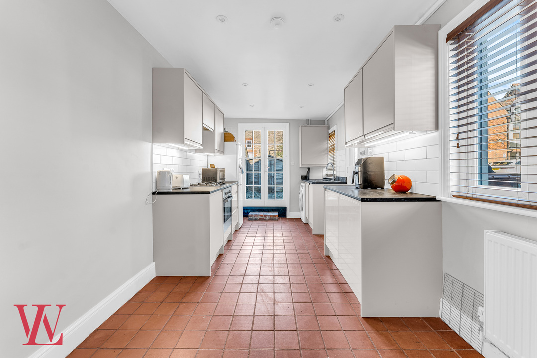 3 bed end of terrace house for sale in Crown Terrace, Bishop's Stortford, Hertfordshire  - Property Image 7