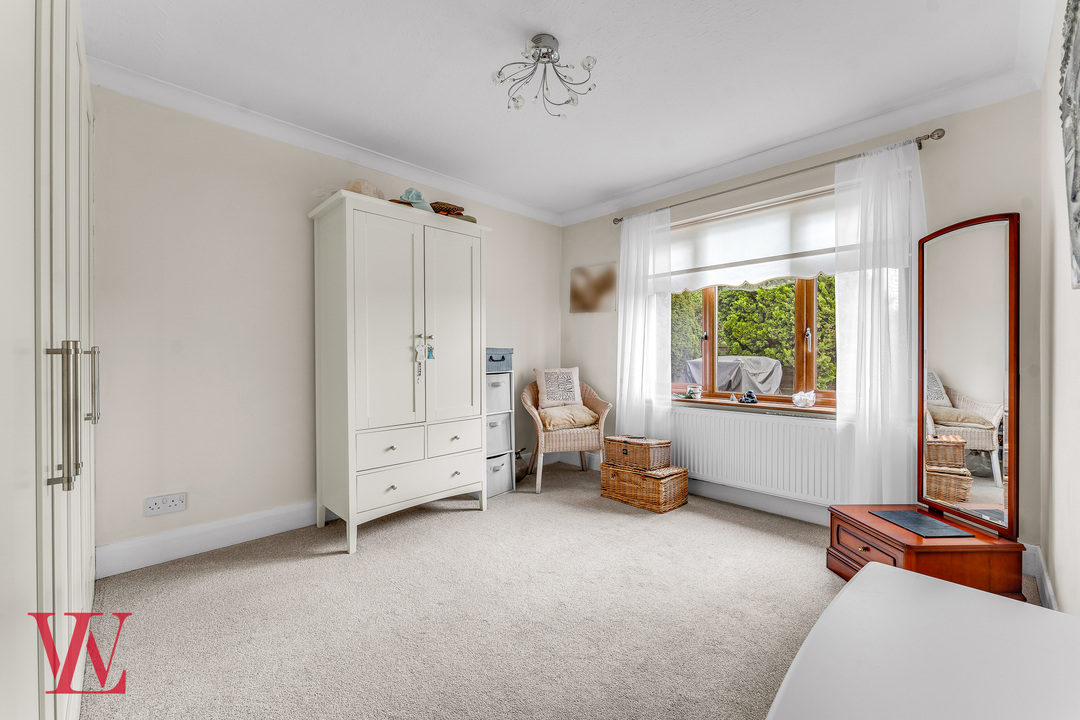 3 bed bungalow for sale in Hill Green, Clatterbury Lane, Clavering, Essex  - Property Image 21