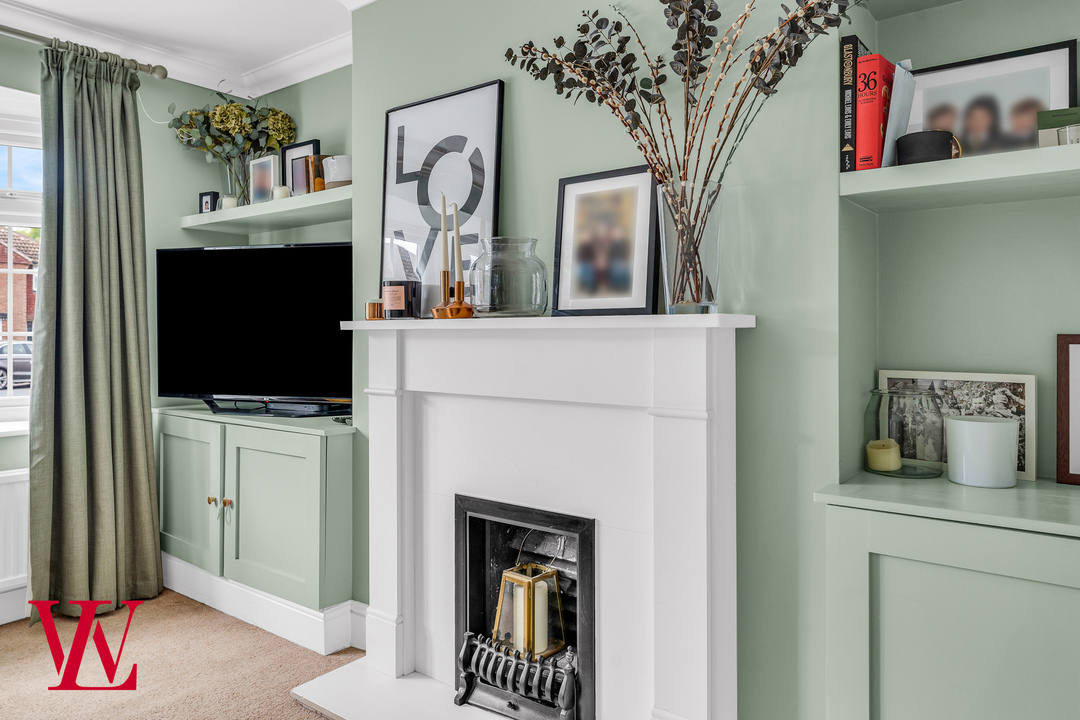 3 bed detached house for sale in Manston Drive, Bishop's Stortford, Hertfordshire  - Property Image 6