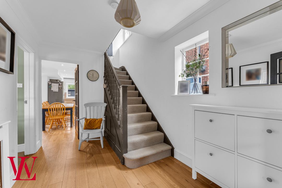 3 bed detached house for sale in Manston Drive, Bishop's Stortford, Hertfordshire 6