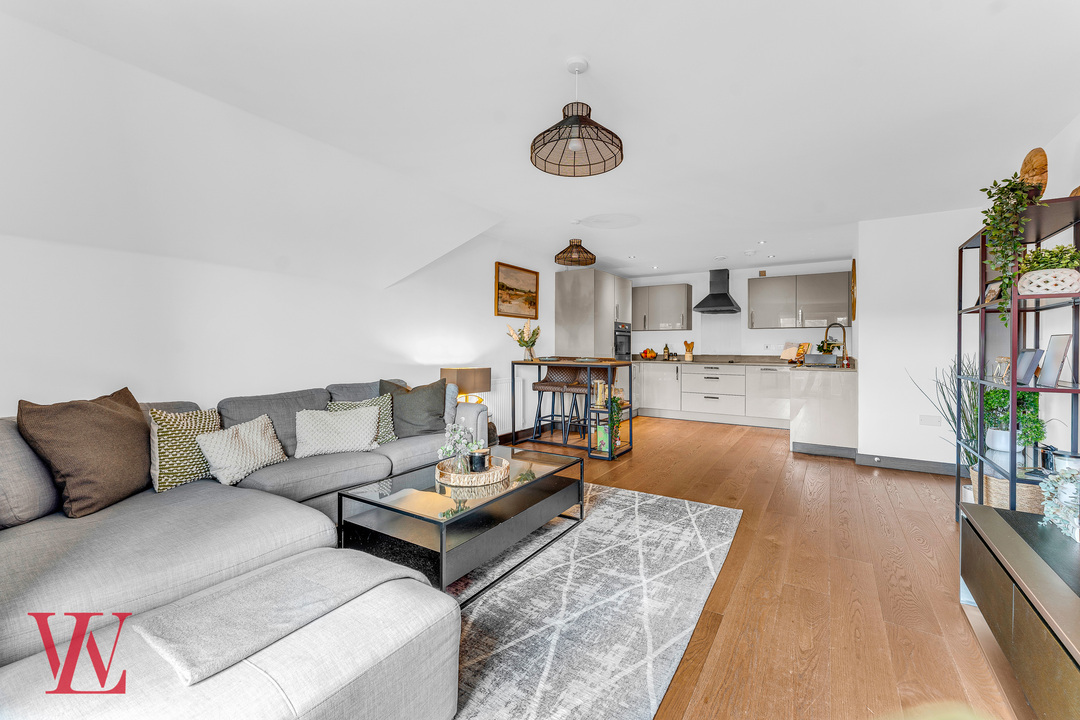 2 bed apartment for sale in River View, Bishop's Stortford, Hertfordshire 1