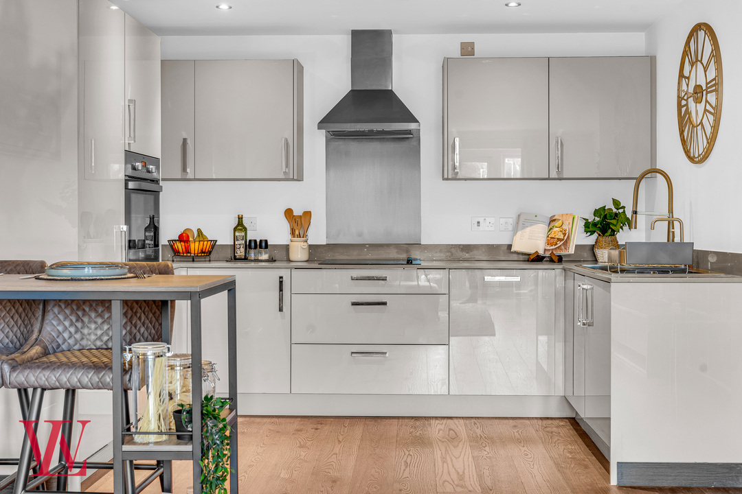 2 bed apartment for sale in River View, Bishop's Stortford, Hertfordshire  - Property Image 10