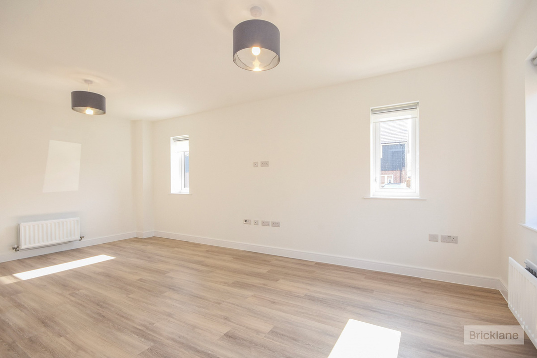 3 bed detached house to rent in Little Clobbs Mead, Little Dunmow, Dunmow, Essex  - Property Image 2