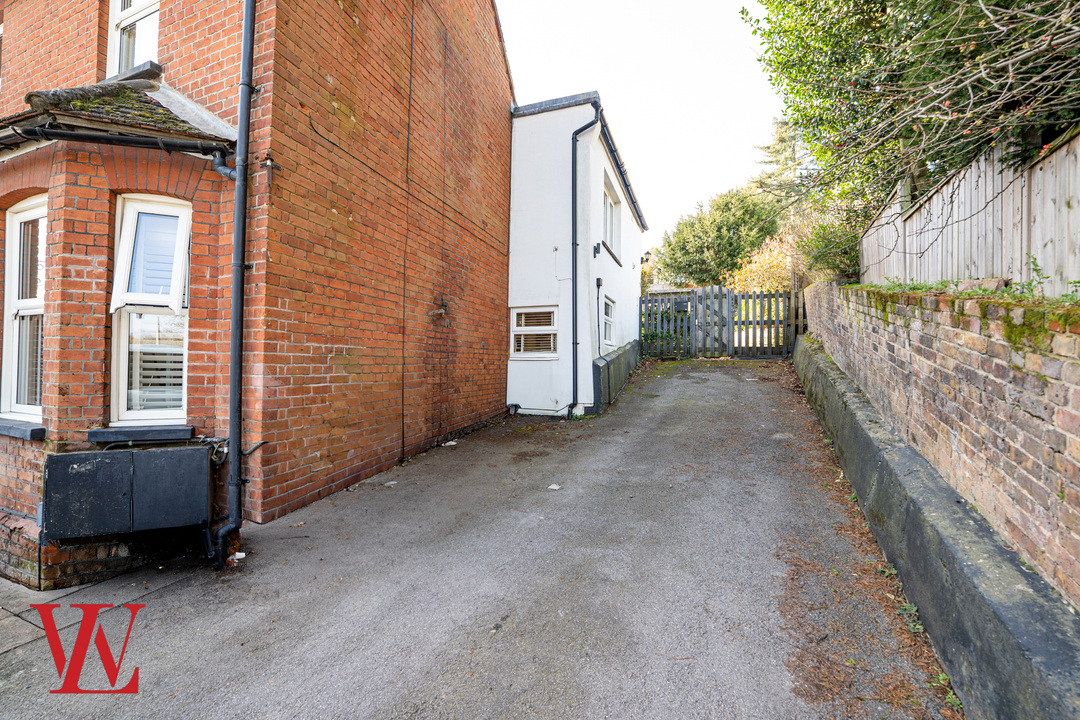 2 bed maisonette for sale in Rye Street, Bishop's Stortford, Hertfordshire  - Property Image 26
