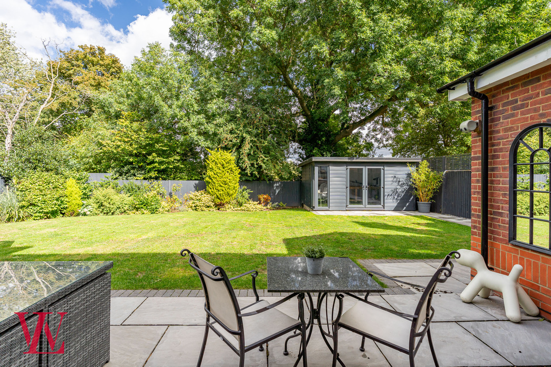 5 bed detached house for sale in Beldams Gate, Bishop's Stortford, Hertfordshire 39