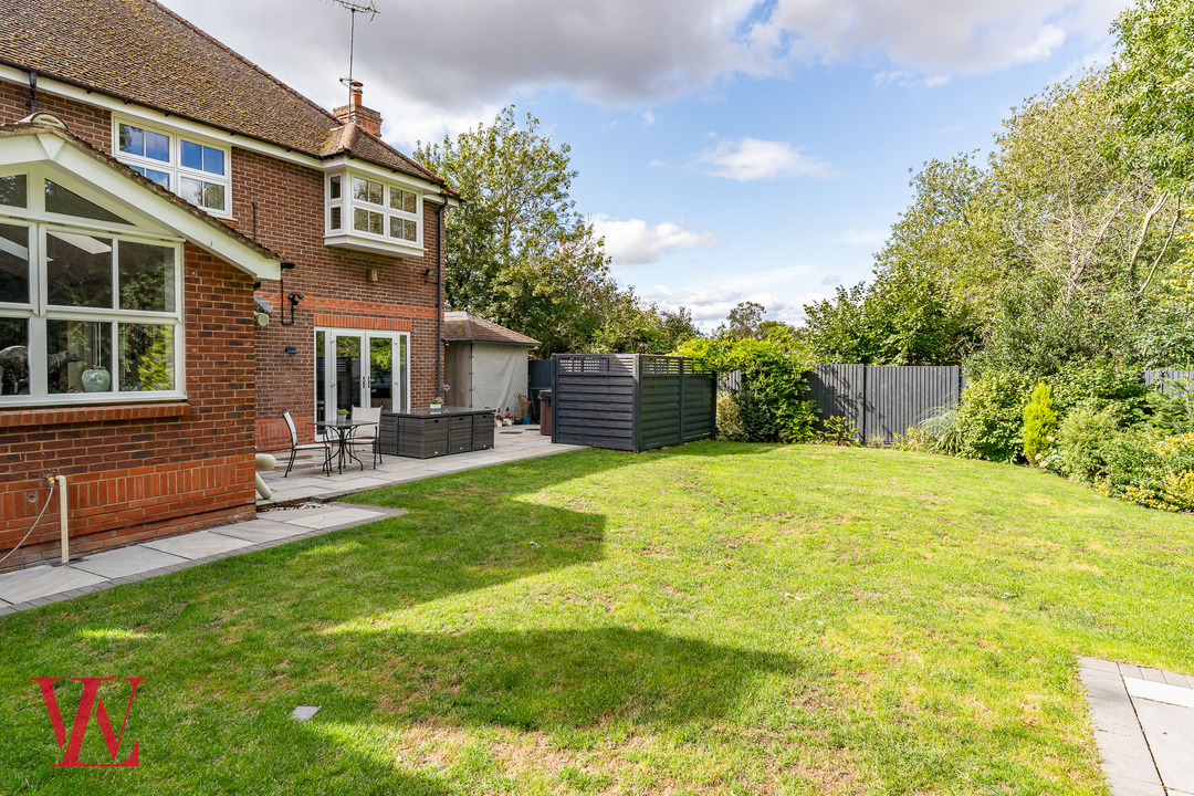 5 bed detached house for sale in Beldams Gate, Bishop's Stortford, Hertfordshire 41