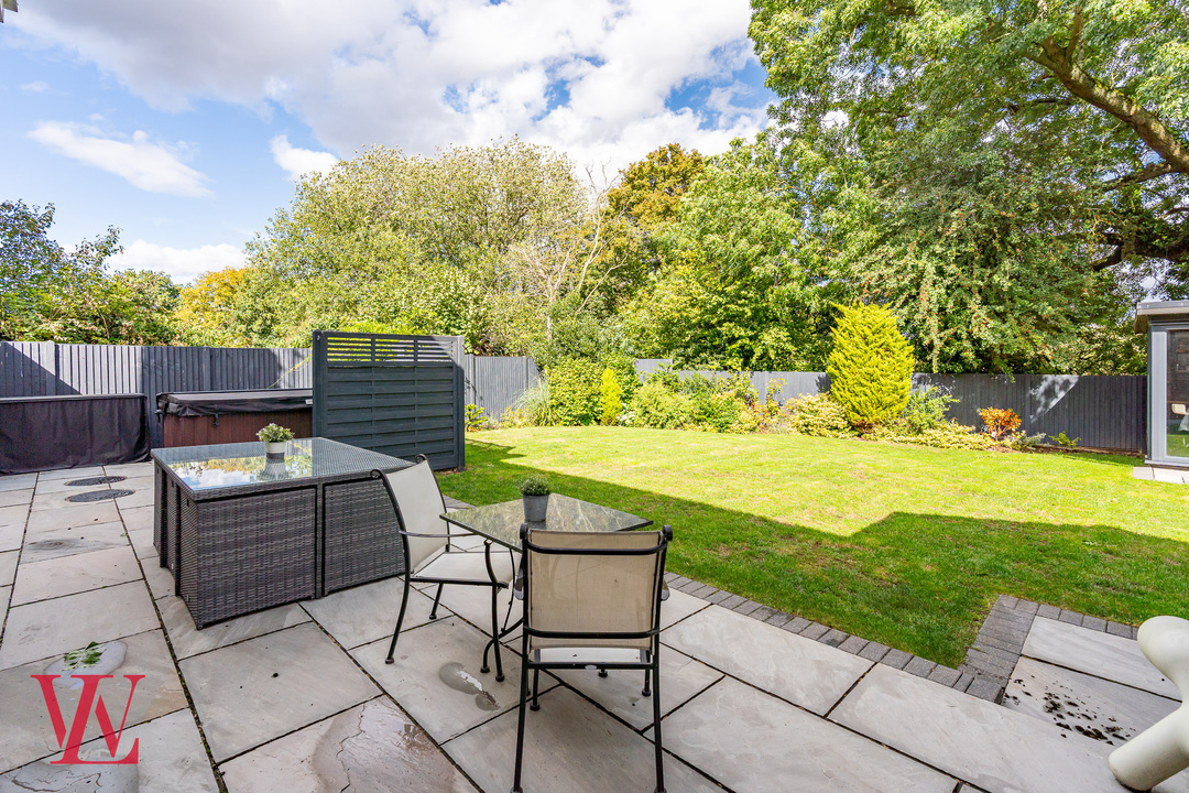 5 bed detached house for sale in Beldams Gate, Bishop's Stortford, Hertfordshire  - Property Image 44