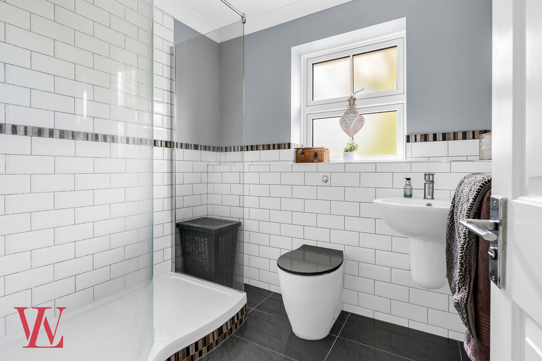 5 bed detached house for sale in Beldams Gate, Bishop's Stortford, Hertfordshire  - Property Image 31