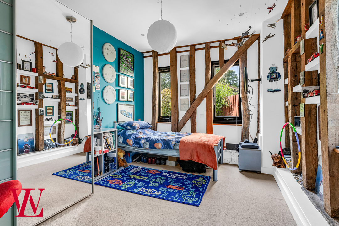 3 bed barn conversion for sale in Bridge Barn, Folly Farm, Stortford Road, Dunmow, Essex 23