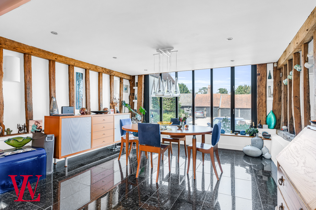 3 bed barn conversion for sale in Bridge Barn, Folly Farm, Stortford Road, Dunmow, Essex  - Property Image 11