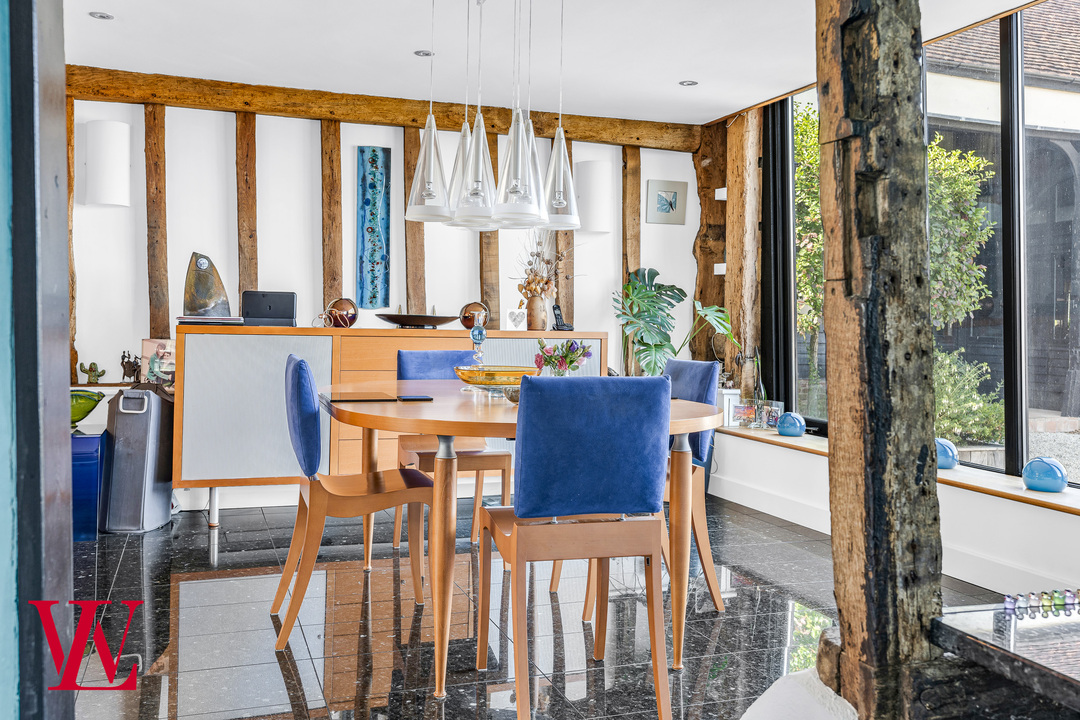 3 bed barn conversion for sale in Bridge Barn, Folly Farm, Stortford Road, Dunmow, Essex 12