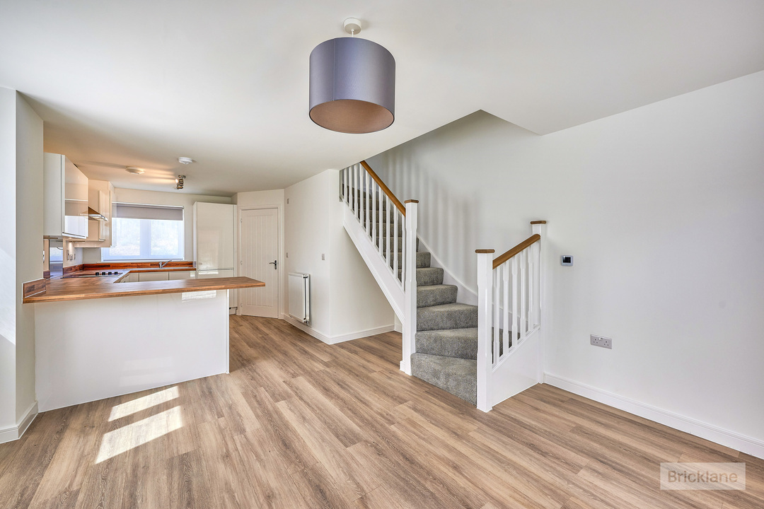 2 bed semi-detached house to rent in Handscomb Way, Bishops Stortford, Hertfordshire  - Property Image 8